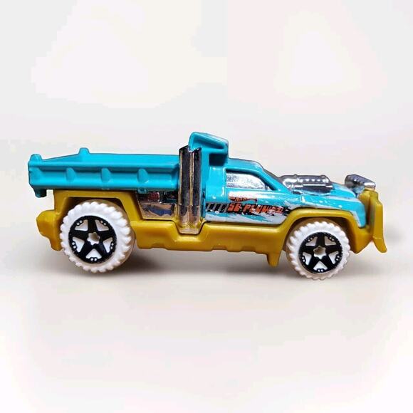 2013 HOT WHEELS BDC83 SO PLOWED BLUE & GOLD 1:64 DIECAST 3 1/4" SNOW PLOW - Picture 4 of 6